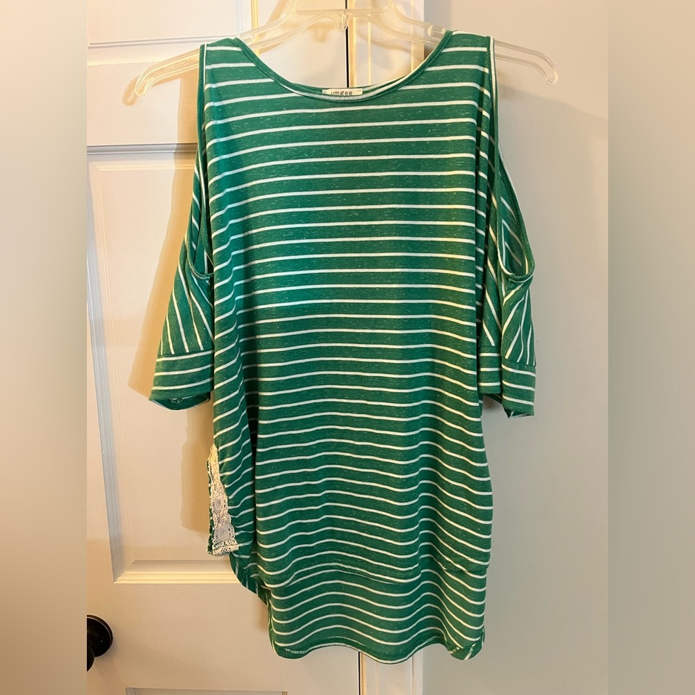Umgee Green Striped Cold Shoulder Hi-Lo Top Crocheted Split Side Hems